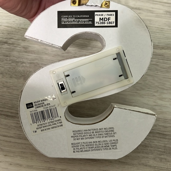 White Rustic Marquee Letter - Picture 3 of 4